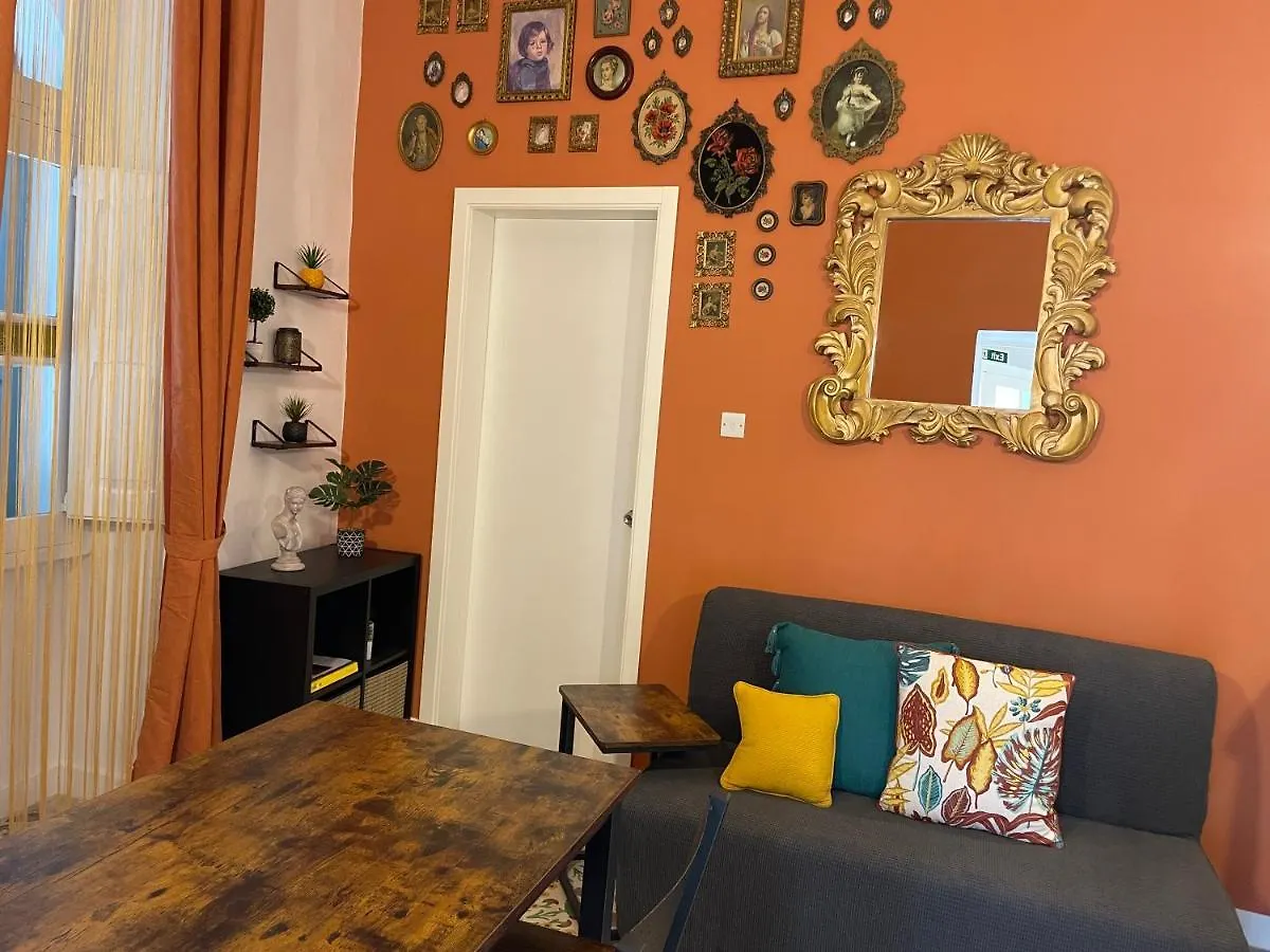 Parisio One Bedroom Maisonette In Sliema 0*,  Malta