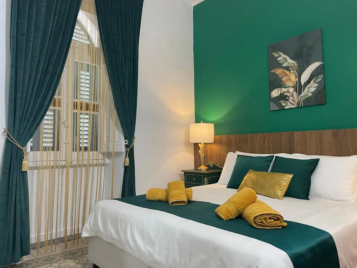 Parisio One Bedroom Maisonette In Sliema
