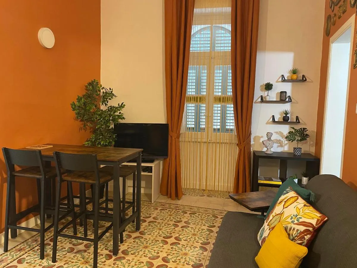 Parisio One Bedroom Maisonette In Sliema Apartment